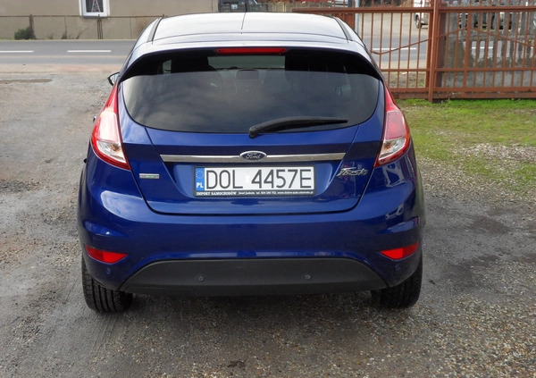 Ford Fiesta cena 32900 przebieg: 36000, rok produkcji 2015 z Zelów małe 232